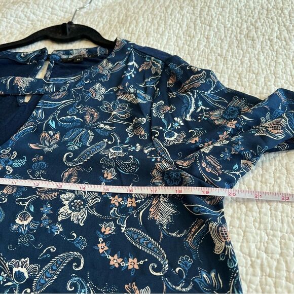 ✨ Papermoon Women’s Blue Floral Top Medium - Picture 9 of 10